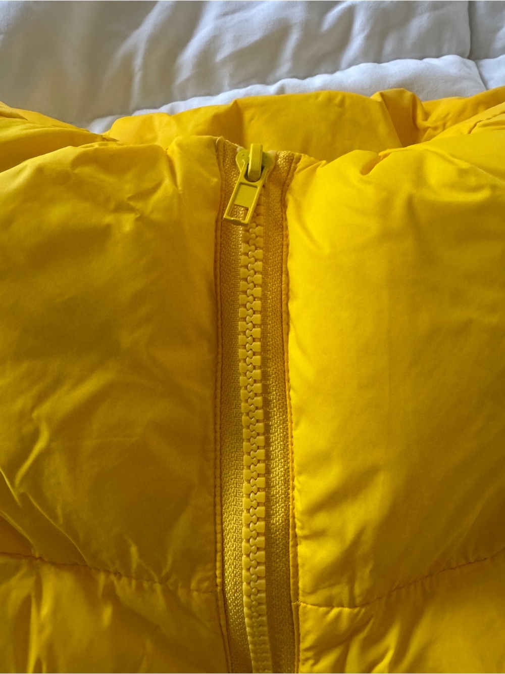 Yellow Puffer Vest - Lightweight Warmth - Picture 3 of 5